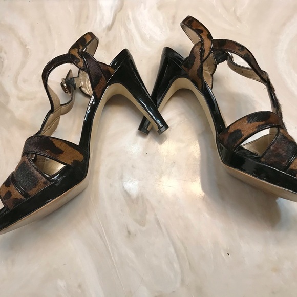 Animal Print Heel Size 7 - Picture 3 of 7